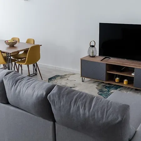 Dinis Place Apartament