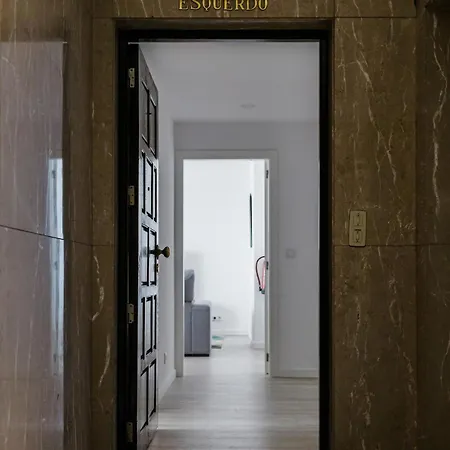 Dinis Place Apartament Porto